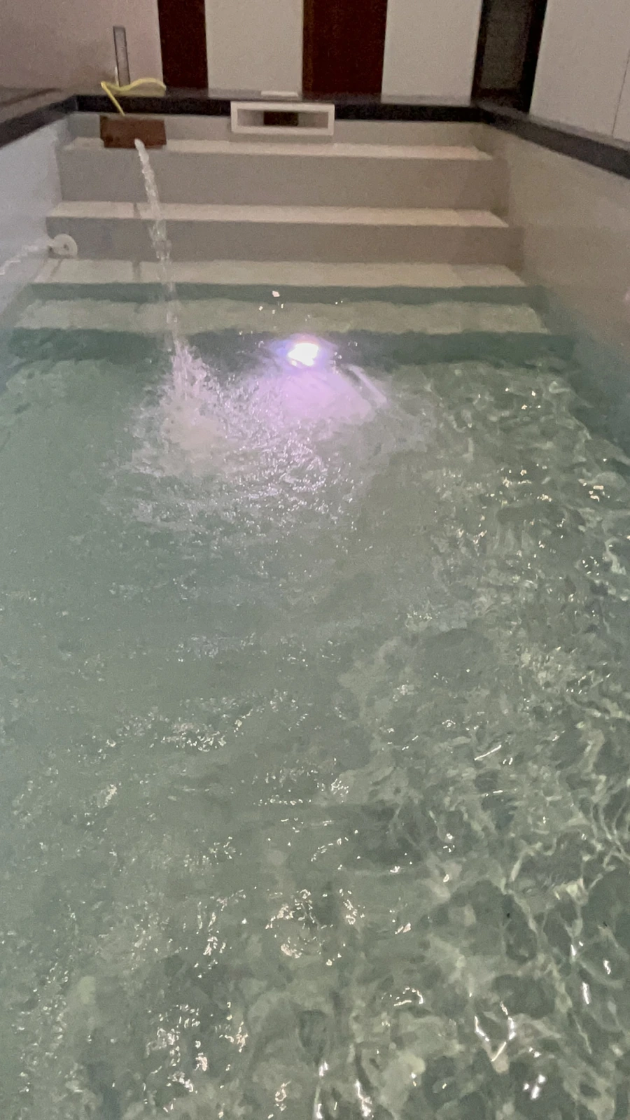 Water surface and pool edge in detail